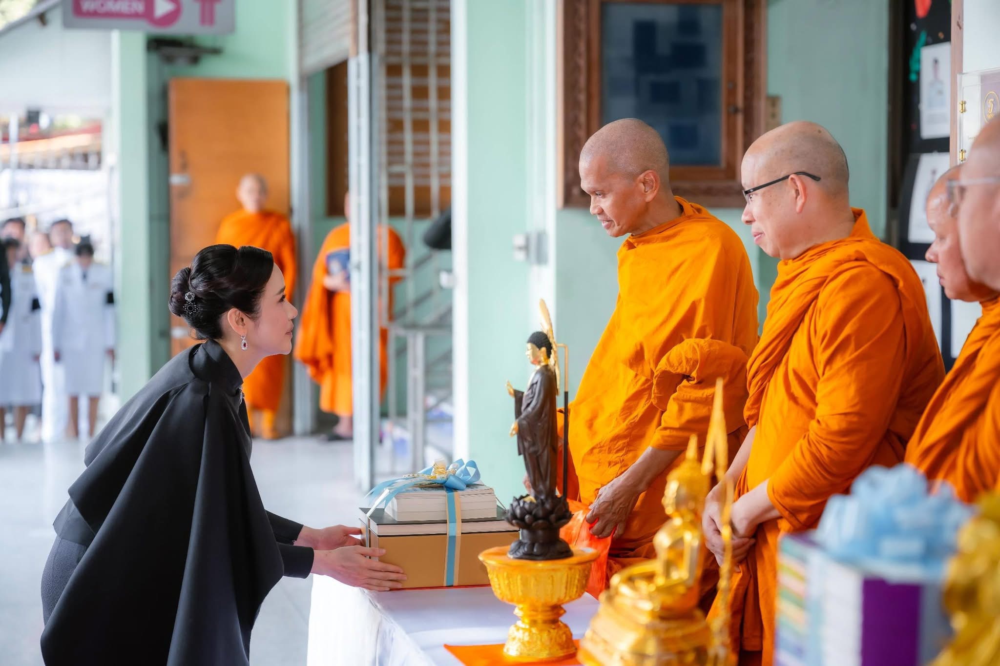 พระบาทสมเด็จพระเจ้าอยู่หัว ทรงพระกรุณาโปรดเกล้าฯ ให้ พลโทหญิง เจ้าคุณพระสินีนาถ พิลาสกัลยาณี เป็นผู้แทนพระองค์ ในพิธีปิดโครงการพุทธนวัตกรรม ธรรมนาวา “วัง” To...